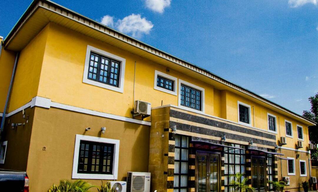Suru Express Hotel GRA Lagos Exterior foto