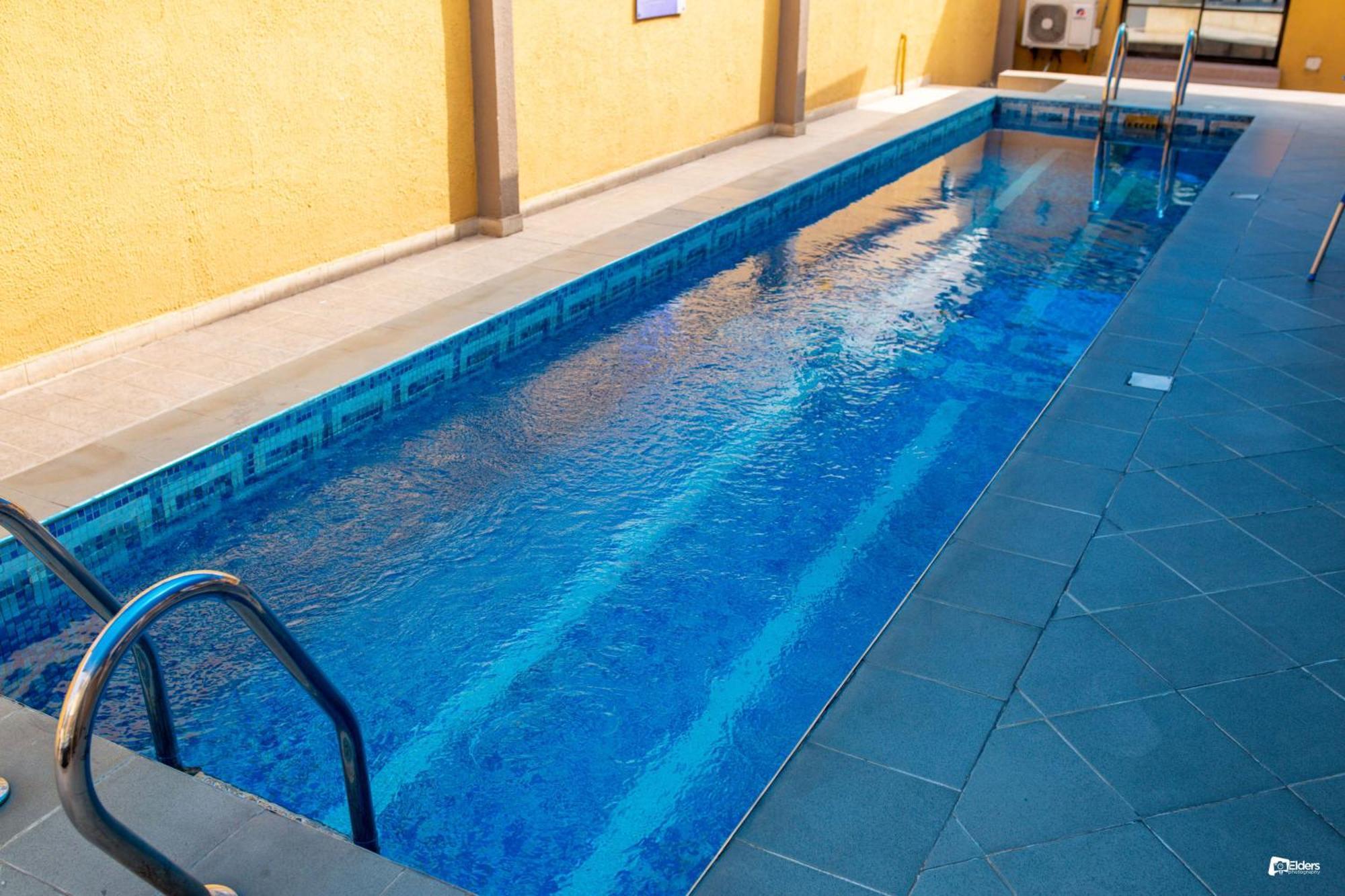 Suru Express Hotel GRA Lagos Exterior foto