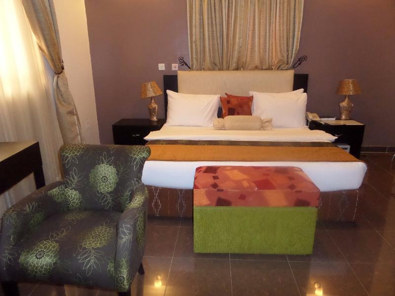 Suru Express Hotel GRA Lagos Exterior foto