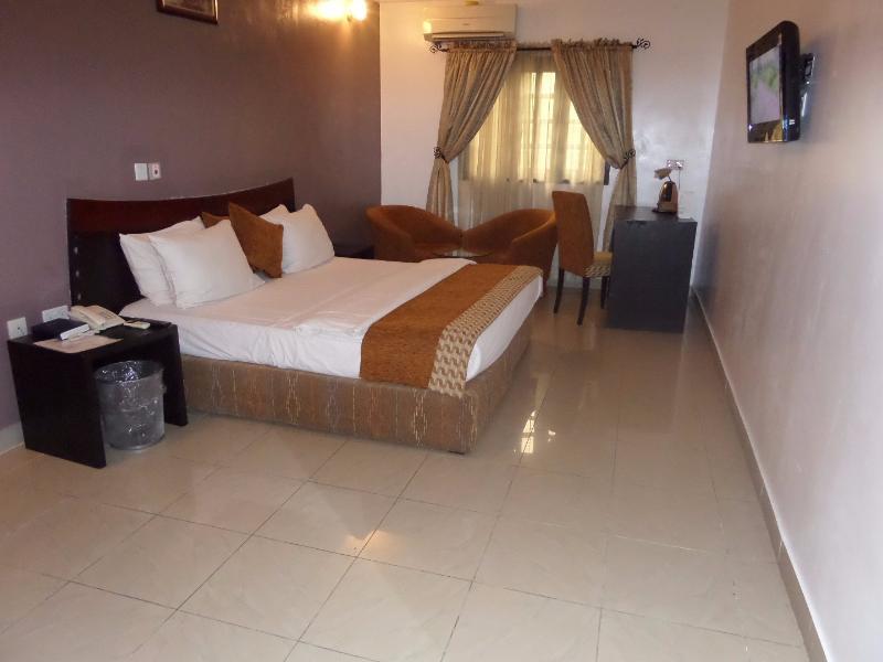 Suru Express Hotel GRA Lagos Exterior foto