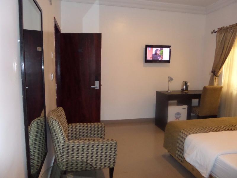 Suru Express Hotel GRA Lagos Exterior foto